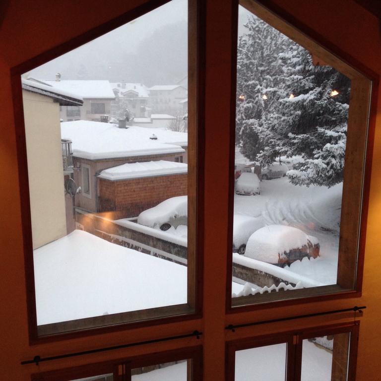 Ski Lodge บรีดเดอ-เล-แบ็ง ภายนอก รูปภาพ